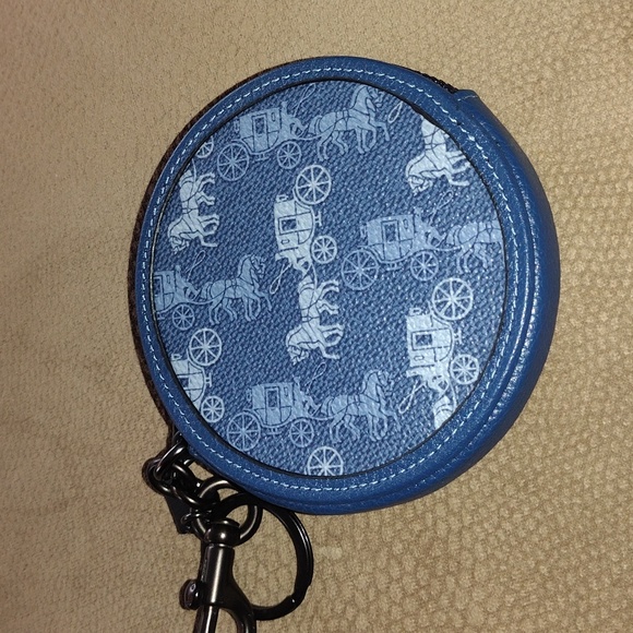 Coach Corinthian Bag charm with Horse and Carriage print. - Picture 2 of 4